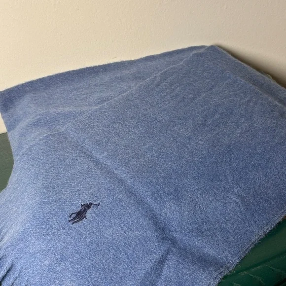 Polo Ralph Lauren Signature Embroidered Pony 100% Cashmere Blue Scarf w Fringe - Picture 3 of 10